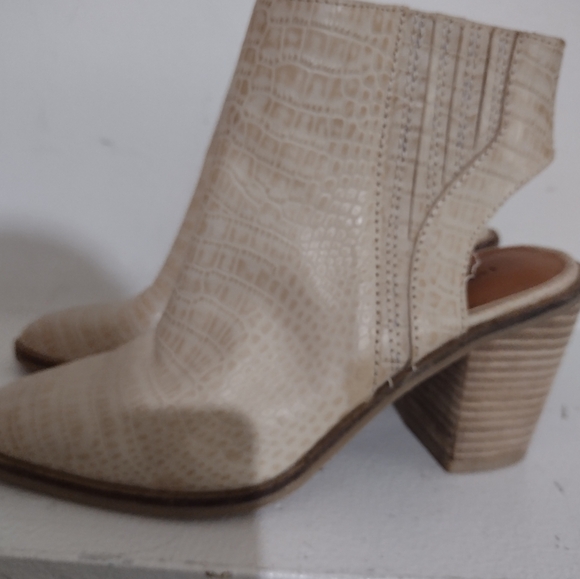 Lucky&brand Uncle boots size 7 - Picture 6 of 7